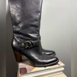 Frye Black Heeled Leather Boots Size 10 Classic Design